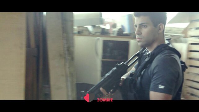 Zombie Shortfilm [ I WALK ALONE ]